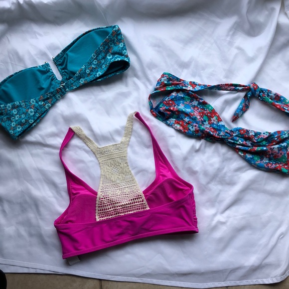 Swim top Bundle - Picture 5 of 8